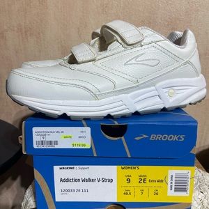 Brooks Women’s Size 9